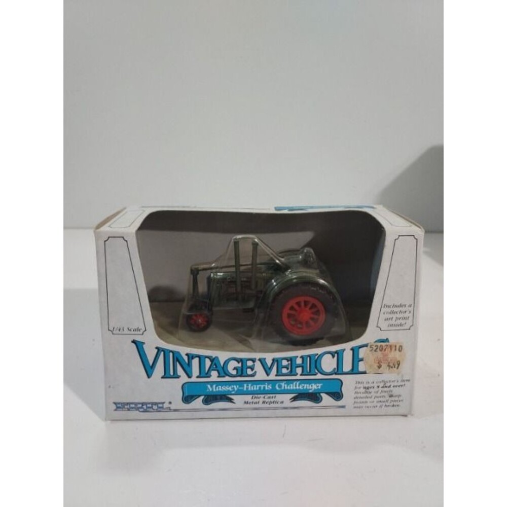 NIB Ertl 2511 Vintage Vehicle DieCast 1/43 Massey Harris Challenger Farm Tractor